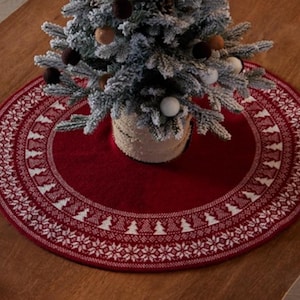 Minifalda de árbol de Navidad tejida a mano, decoración navideña roja (24'')