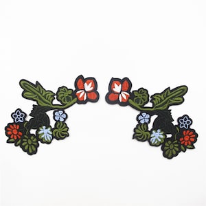 Mirror Flower Patches/2 Pcs. Flower Applique/ Flower Patches/Flower Applique/Floral Patches/Embroidery Patches