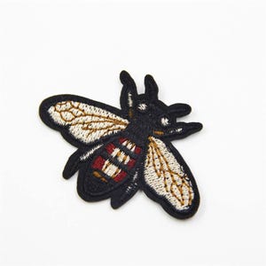 Fashion Bees Patch,Embroidery Patch,Cute Bees Embroidered Patch,Iron on Patch,Sewing on Applique,Embroidered Patch for Garment
