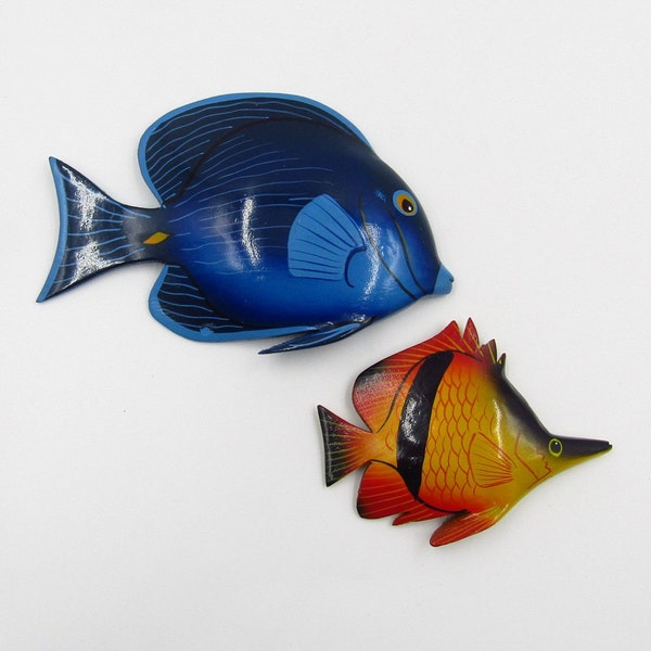 Paire de poissons tropicaux peint bois bleu Tang jaune forceps poisson Accent plage côtière thème Tropical décoration murale ornement Aquarium Art