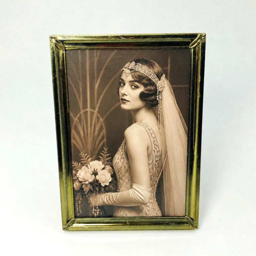 Vintage 5x7 Gold Metal Photo Frame Ornate Embossed Tabletop Easel Back ...