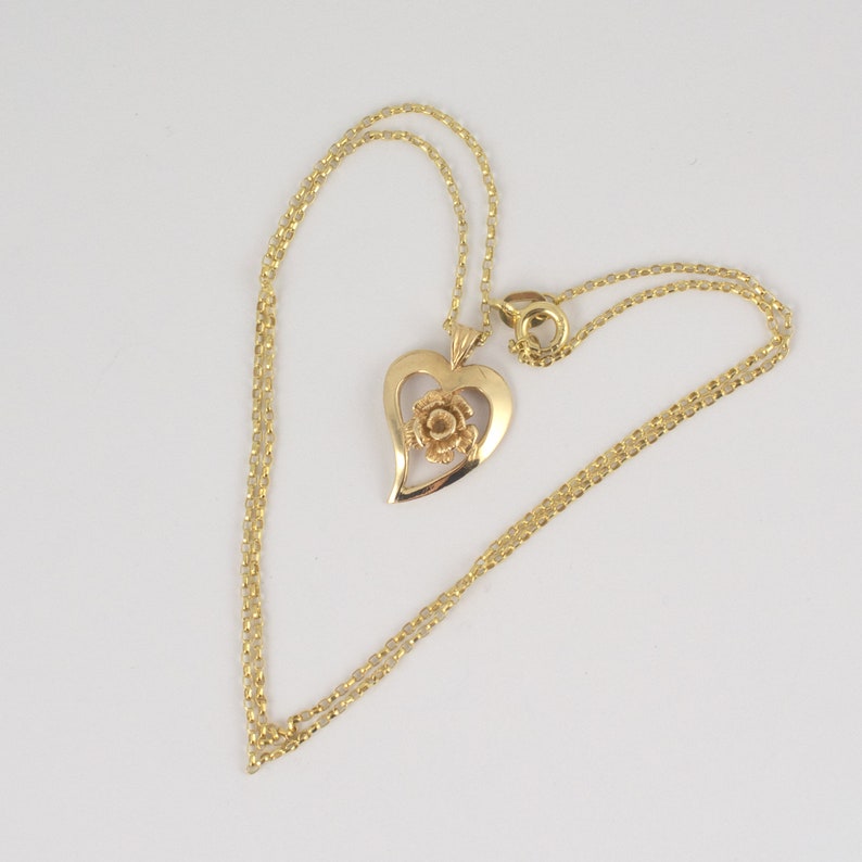 Rose Heart Pendant Necklace 9 Carat Yellow Gold