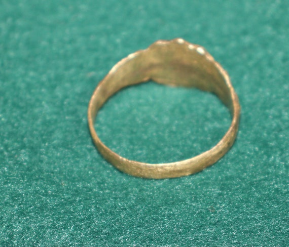 Fantastic Bronze Vikinging Shield Shaped Ring, Wo… - image 6