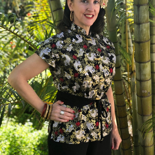 Precio reducido - Blusa con temporizador de té de la década de 1940, blusa con temporizador de té hawaiana de estilo vintage, blusa de carpas japonesas, blusa de la década de 1950, blusa de la década de 1950