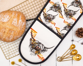 Highland Coo Oven Gloves