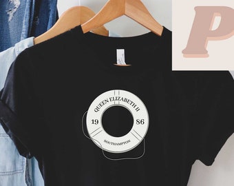 Queen Elizabeth II - The Parent Trap - Unisex Jersey Short Sleeve Tee
