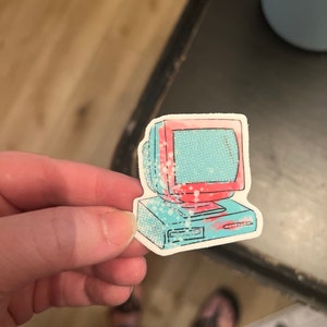Retro - 90&#39;s Box Computer - Old Computer - 1990s - Y2K - Die-Cut Stickers