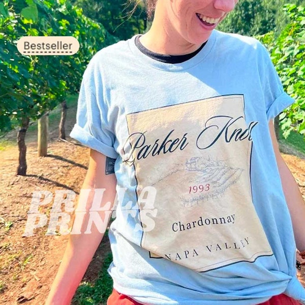 Parker Knoll - Iconic Vineyard From The Parent Trap - T-Shirt Bella + Canvas