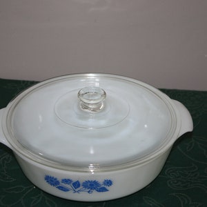 Anchor Hocking Covered Casserole