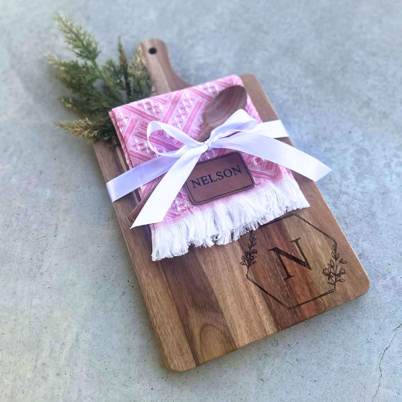 Personalized Christmas Gift, Kitchen Set, Cutting Board, Holiday Cooking Gifts, Housewarming Gift, Custom Tea Towel, Bundle Gifts for Her image 7