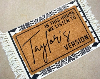 Taylor's Version Doormat | In This House We Listen To Taylor's Version | Funny Welcome Mat | Swiftie Fan Gift | Gift For Her | Christmas