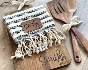 Personalized Cutting Board Wedding Gift | Acacia Cutting Board | Personalized Gifts | Couples Gift | Housewarming Gift for Her Anniversary