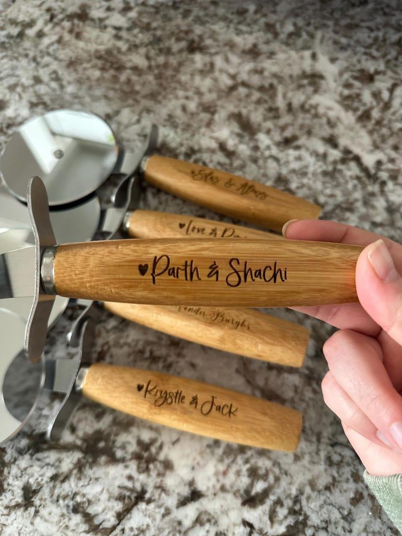I Love Every Pizza You Pizza Cutter | Wooden Pizza Cutter | Engraved Pizza Cutter| Kitchen Gifts | Kitchen Accessories | Valentines Day Gift image 4