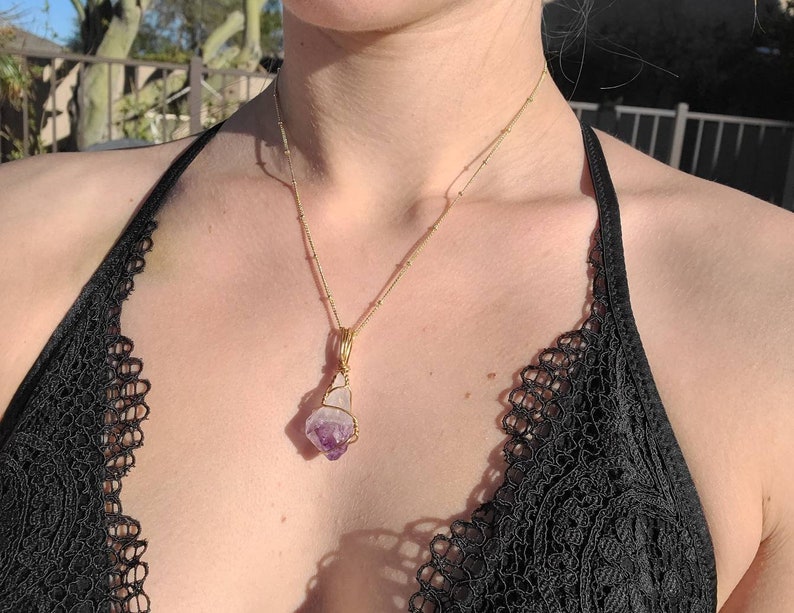 Amethyst Crystal Necklace Dainty Wire Wrapped Amethyst Gemstone Crystal Pendant Gold Chain