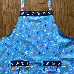 Adult Anchors Apron & Pockets, Nautical Navy Blue Anchors Beach House Apron, Summer Sailing Apron,  Vacation Lake House Apron, Gift Under 30
