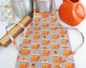 Child Size 2-4 Fox Apron, Fox Print Apron,  Handmade Mr Fox Apron, Boy or Girl Apron, Orange Foxes in Glasses,Baking kids Foxy Apron
