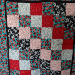 ladybug baby quilt