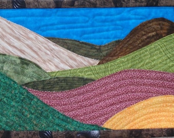 gequiltet Landschaft Wandbehang