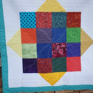 colcha de bebê neutra em termos de gênero, colcha de colo, colcha de arco-íris, colcha de patchwork