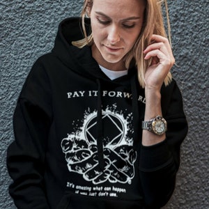 na PAY It FORWARD Black Pull Over Hoodie Free Shipping Narcotics Anonymous imagem 1