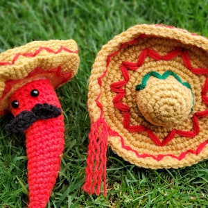 Senor 'Stache the Chili Pepper DIY Crochet Kit Squeak, Rattle or Silent options image 2