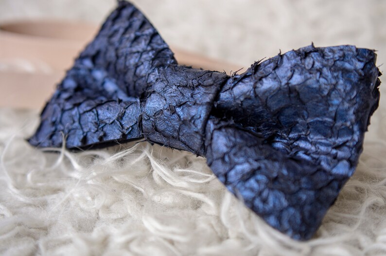 Fish leather bow tie Handmade Wedding Accessories Recycled ECO Original Souvenir Iceland Men/'s gift Father gift Salmon Fisherman/'s Friend