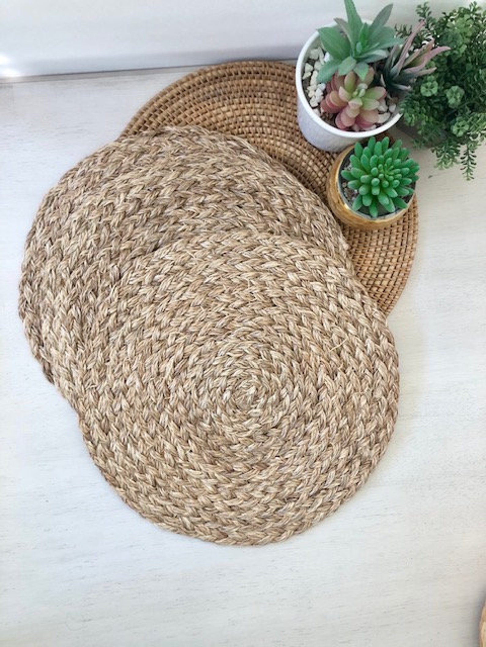 Set of 3 Round Woven Straw Placemats Vintage Boho Placemats Etsy