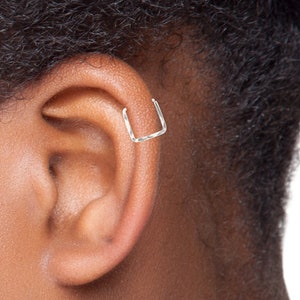 Helix earring - Gold Helix Earring - Helix Hoop - Square helix - Square Cartilage earring