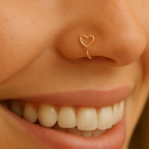 Kolczyk do nosa w kształcie serca - kółko do nosa - malutkie kółko do kolczyków - kółko do nosa - piercing do nosa 22g 18g