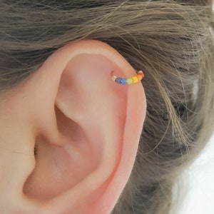 Pendiente de cartílago arcoíris - Piercing de hélice arcoíris - Pride Helix - Aro de hélice arcoíris de 18 g