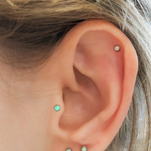 16G Push Pin Labret Disk Stud - Tiny Fire Opal Threadless Flat Back Stud Orecchino - Tragus Stud Argento - Helix Stud - Cartilagine Stud