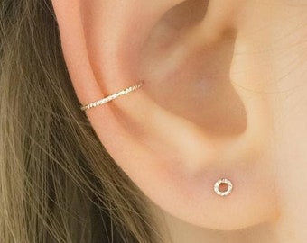 Mother Day - Conch Ring - Silver Conch Ring - Conch Hoop - Diamond Cut Conch Piercing - Thin Conch Ring - 18 gauge Conch Ring Earring