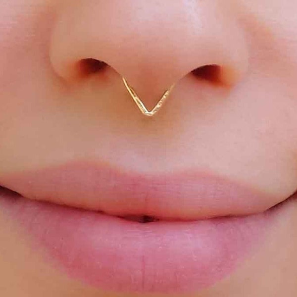 Dreieck Septum Nasenring, Septum Ring Gold, Gold Septum, Septum, Chevron Septum, Septum Piercing, Septum Nasenring, Gold Septum