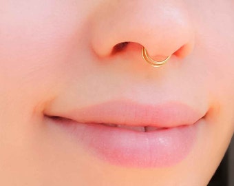 Fake Septum, Fake Nose Hoop, Gold septum Ring, Gold Nose Ring, Fake Nose Ring, conch piercing, Septum Piercing, Double Septum, No Piercing