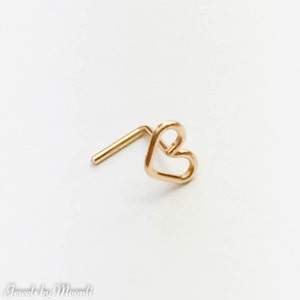 Heart Nose Stud 22g Gold - Nose Piercing - Nose Jewelry