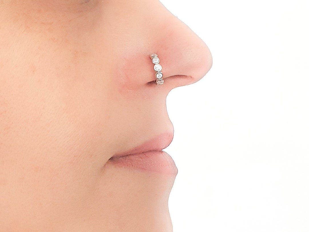 Nose Piercing 101 Choosing The Right Jewelry TatRing atelieryuwa