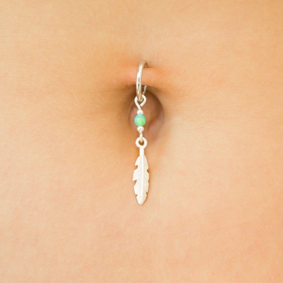 BBASILIYSD Fake Belly Ring Fake Belly Piercing Butterfly Dangling Fake Belly  Button Ring Clip On Non Piercing Fake Belly Button Piercing for Women  Stainless Steel Faux Belly Rings R0O2 - Walmart.com