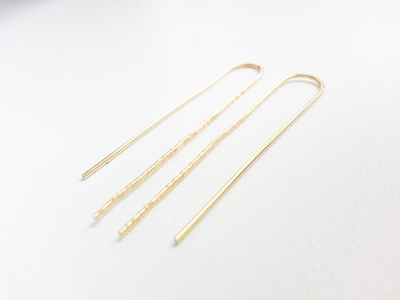 LETTER THREADER EARRING (ONE PIECE) | bliss-j