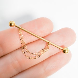 Catena a bilanciere industriale - Catena a bilanciere industriale - 14 g - Barretta industriale - 38 mm - Acciaio chirurgico 316L - Piercing a struttura per cartilagine dell'orecchio superiore