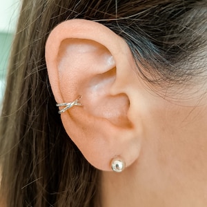 Diamond Cut Sterling Silver Wire Ear Cuff – No Piercing Required - Diamond Cut Wire for a Sparkling Look - Adjustable Ear Cuff