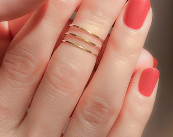 Anillo triple, anillo de tres bandas, anillo envolvente, anillo triple, anillo en espiral, anillo de tres bandas, anillo fino, anillo delgado, anillo apilable