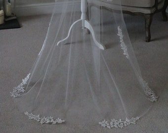 Wedding veil // Chapel Length Ivory wedding veil with delicate appliqué Lace trim // Handmade in the UK