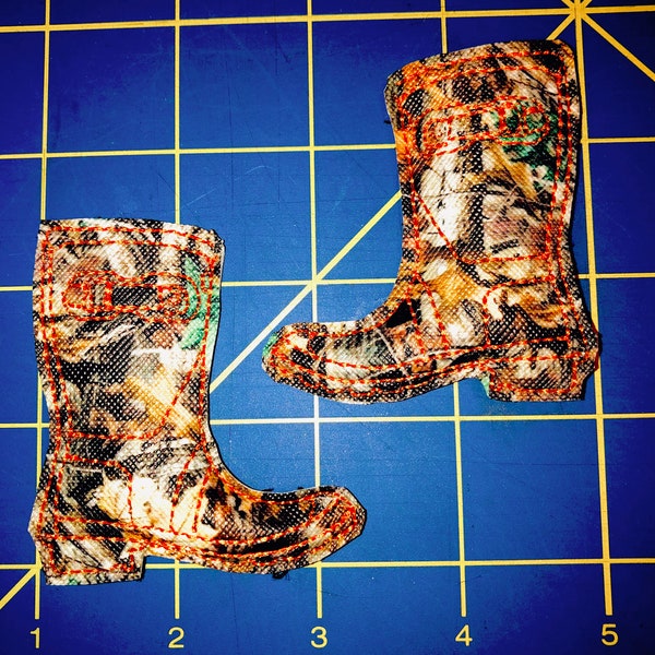 Digital Embroidery Design-Elfe Puppe Gumboot