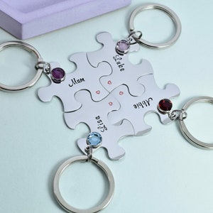 Interlocking Puzzle Piece Keyrings • Personalised Friendship Group • Jigsaw Set For Couple/Best friends • Family Father's Day Gift