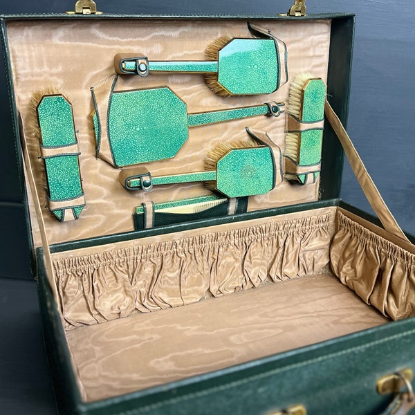 Vintage Green Leather Vanity Travel Suitcase