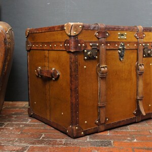 Handmade English Large Belted Occasional Side table Trunk image 6