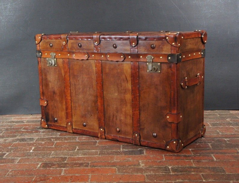 English Handmade Tan Leather Vintage Inspired Coffee Table Trunk image 5