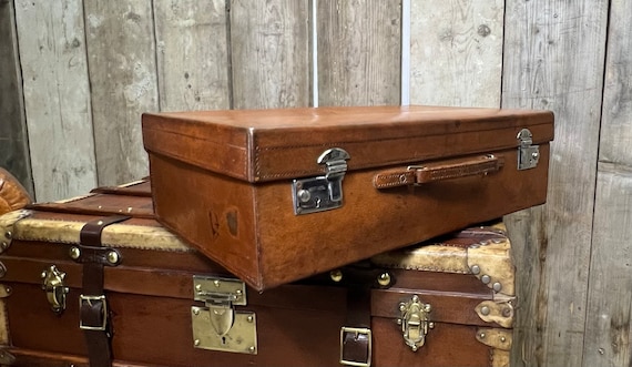 Finnigans Luxury 1920s Gentleman’s Travel Suitcase - image 3