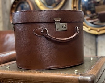 Antique Leather Round Hatbox Suitcase