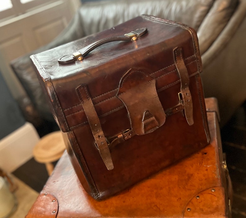 Rare Victorian Hatbox Trunk by John Pound London image 10